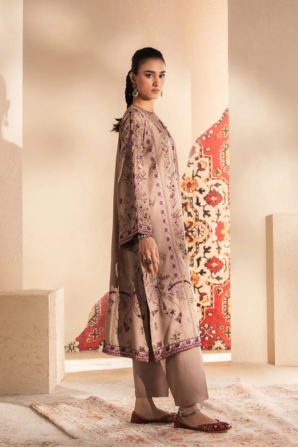 Rozana Collection SS '26 Drop I - Embroidered Suit | E4042/103/805 - second image