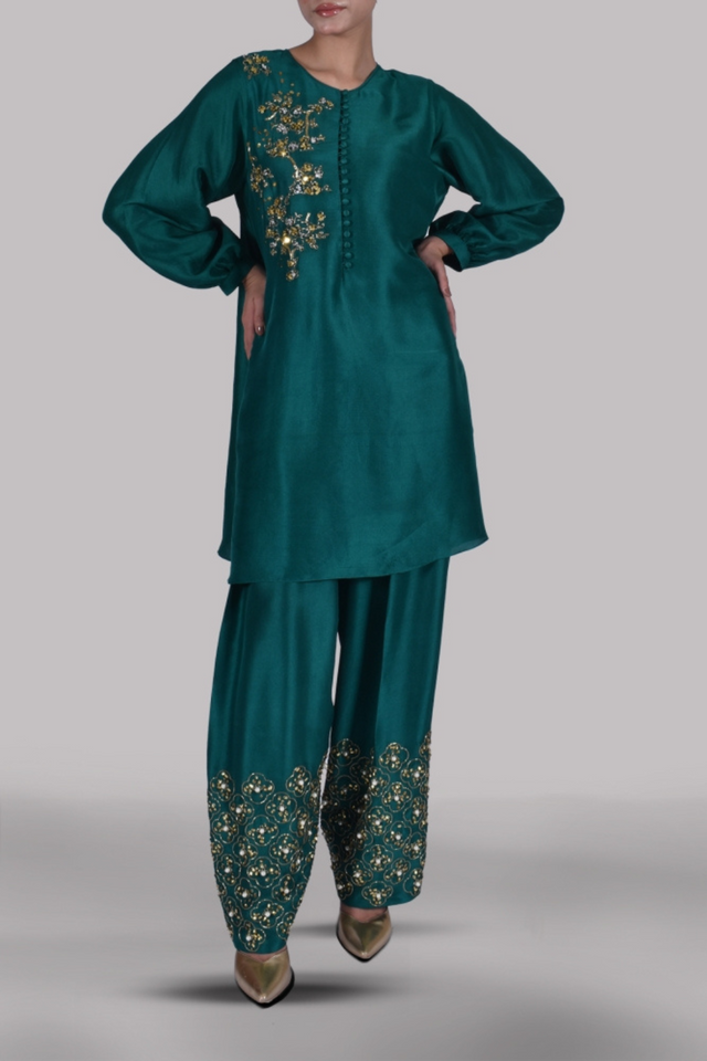 Galapagos Green Embellished Raw Silk Set