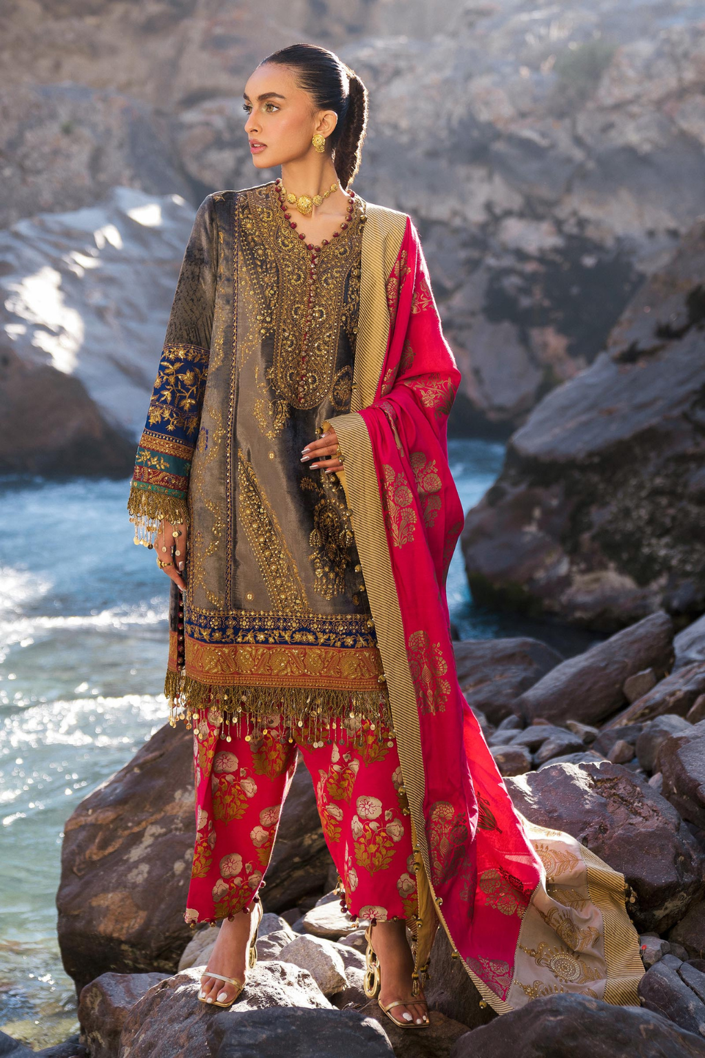 SANA SAFINAZ WINTER LUXURY'24- V241-004-3CP