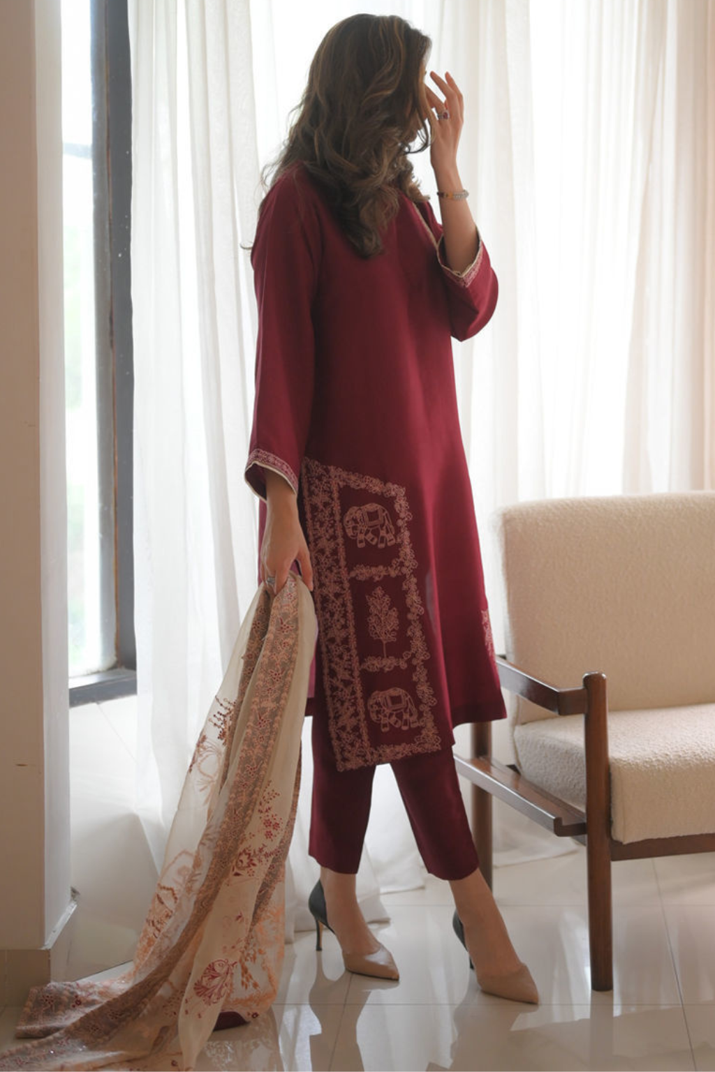 UZMA AFSHEEN LUXURY PRET'24- MAROON REVIVAL (3PC)