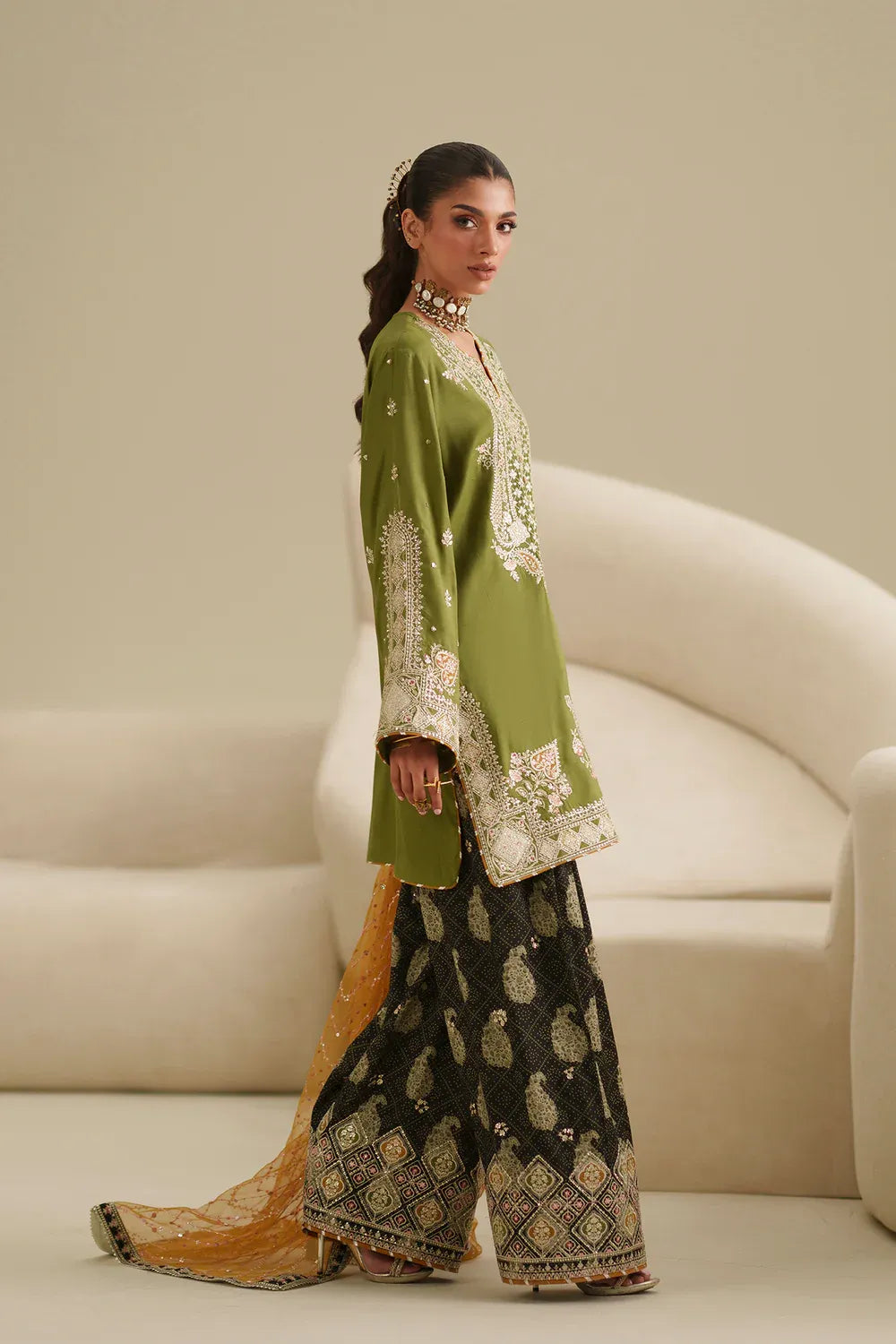 Women Boutique SS'26 Drop III - Embroidered Suit | E1065/104/122 - second image