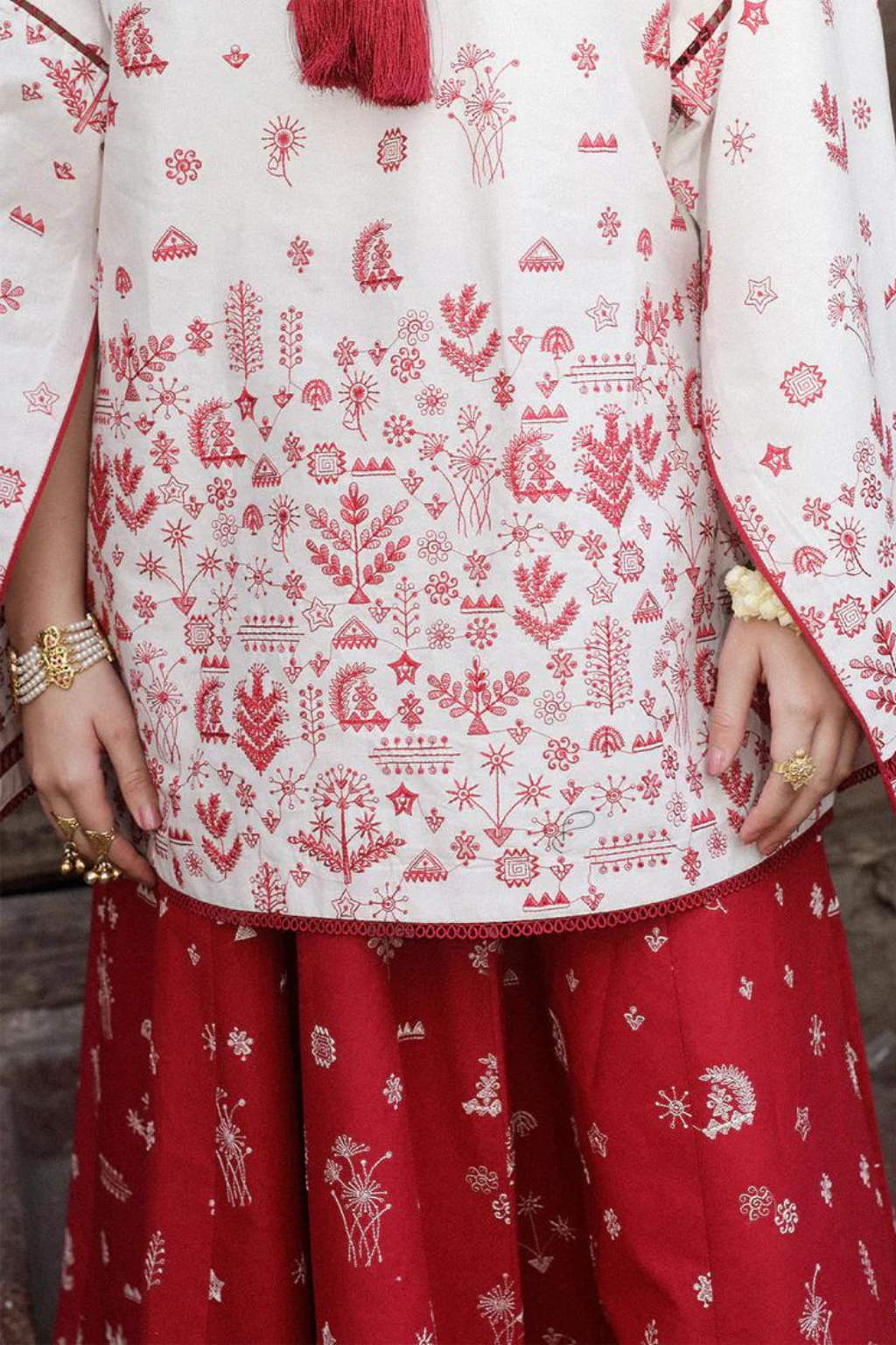 SS/24 EDIT-III / SCARLET - second image