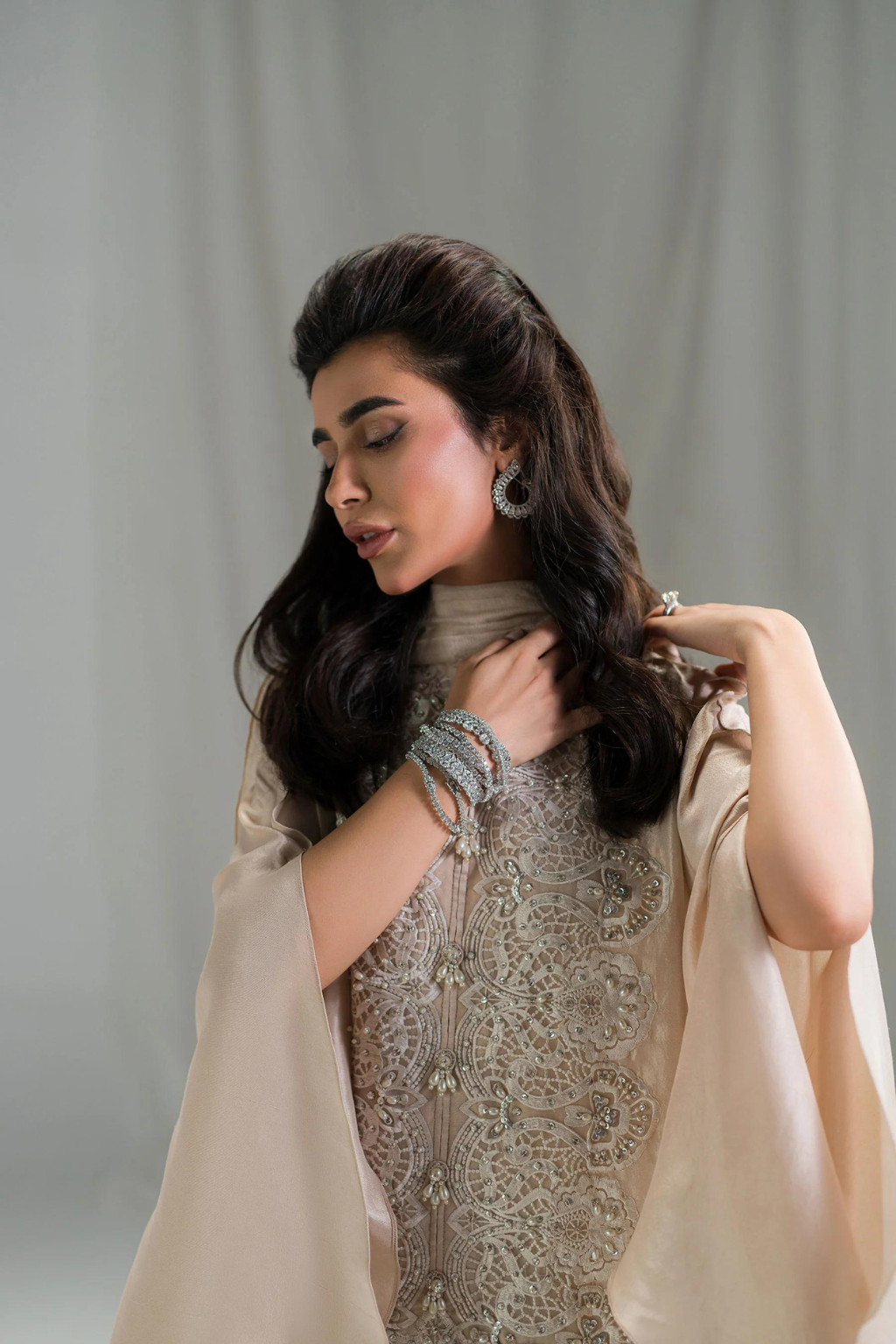 AMMARA KHAN SETA'24- STATEMENT LUXE PEARL (D-09) - second image