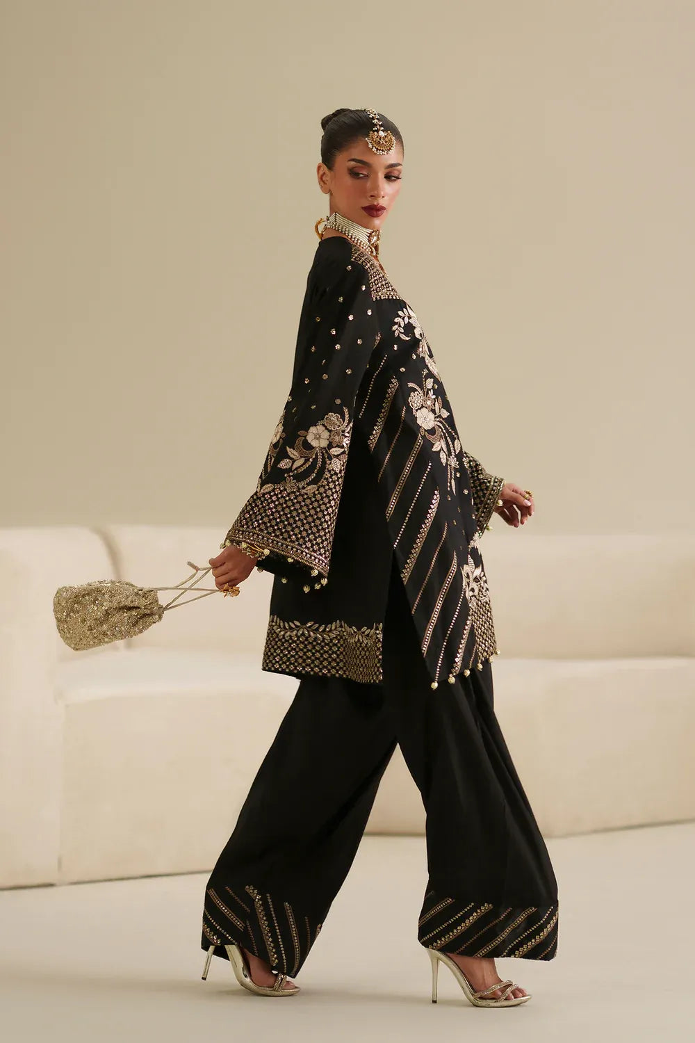 Women Boutique SS'26 Drop III - Embroidered Suit | E1082/104/902 - second image