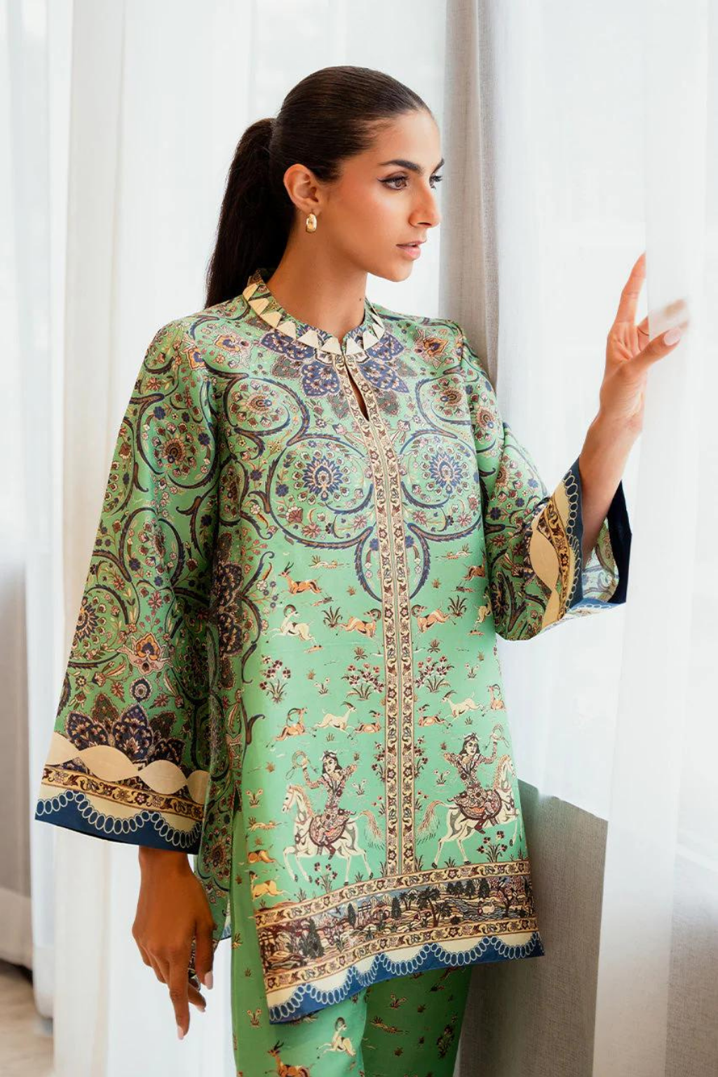 LEAH'24- FARHA B (2PC) - second image