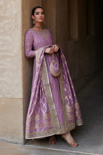 LAIRA LUXURY PRET'24- VANEEZA