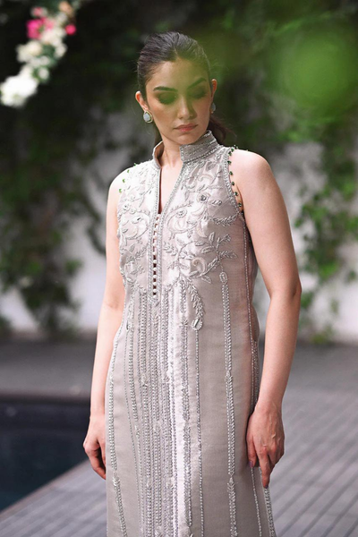 INAYA FESTIVE'24- RYN (1PC)