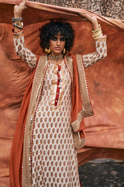 GOTTA COLLECTION- GC-11