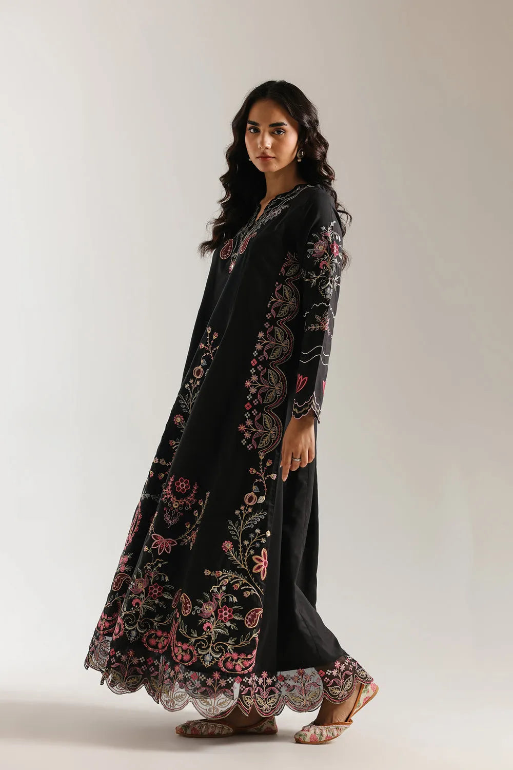 Rozana Collection SS '26 Drop I -embroidered Dress | E4080/103/902 - second image