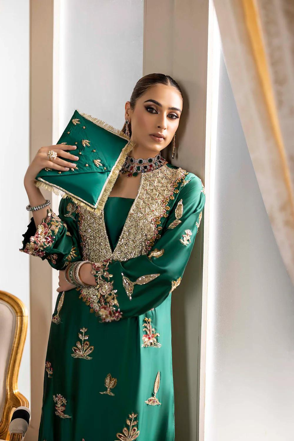 NURIYA FORMAL ROZANNE'24- DAPHNE - second image