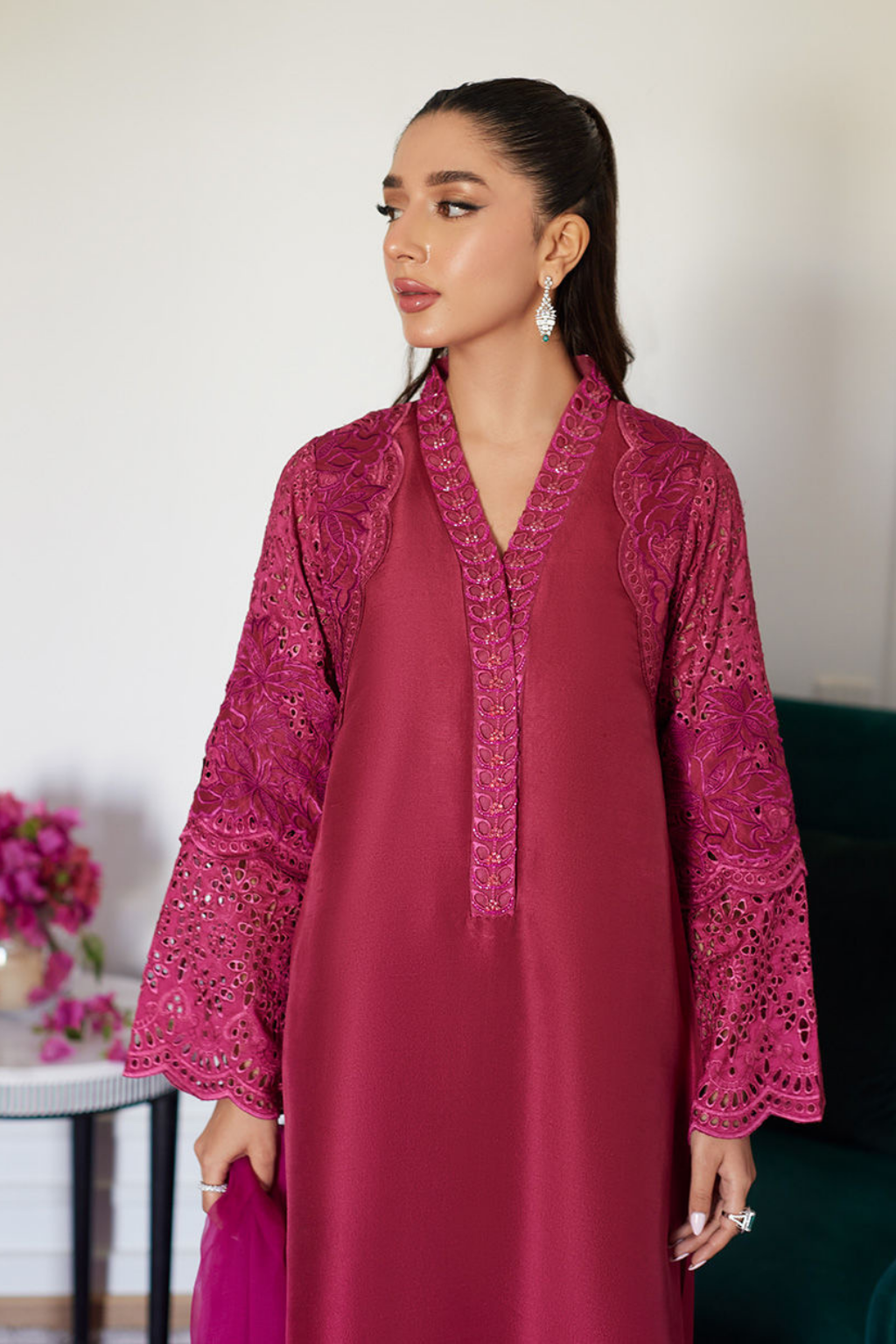 LUXE PRET'24- HONORINE MAGENTA EMBROIDERED RAW SILK SHIRT WITH DUPATTA & PANT (3pc) - second image