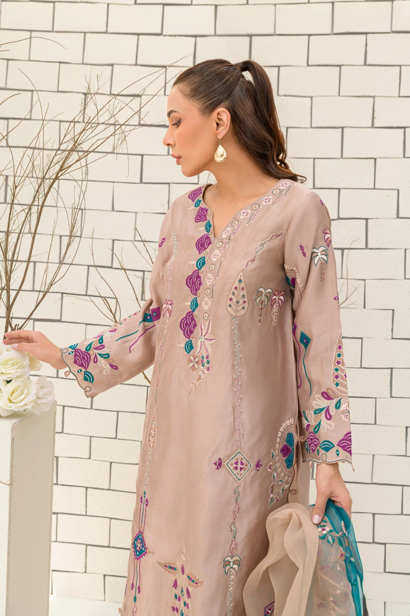 Luna Eid edit’25 - second image