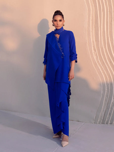 Iqa
Cove'25 - Aurora – Ink Blue