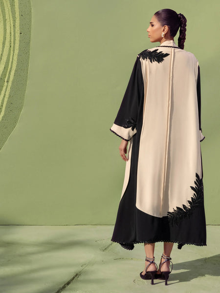 Iqa
Cove'25 - Zara – Ivory