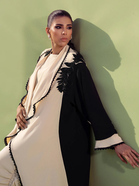 Iqa
Cove'25 - Zara – Ivory