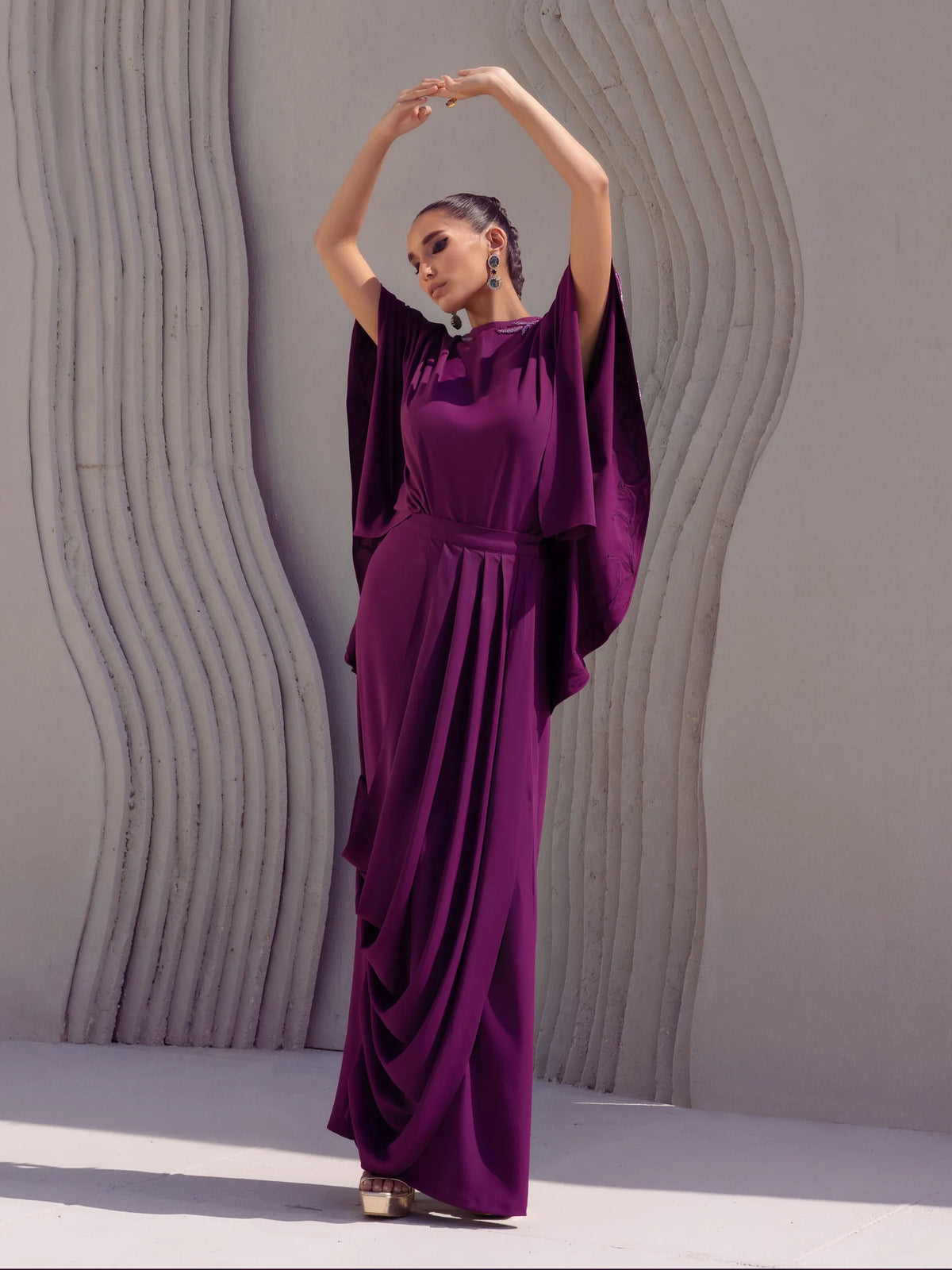 Iqa
Cove'25 - Iris – Plum