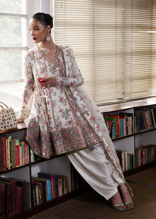 Hussain Rehar
SS Luxury Pret'25 - Inara