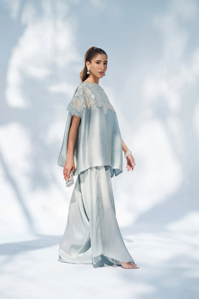Sef
Gul Luxury Pret '25- The Laleh Off Shoulder With Box Pants