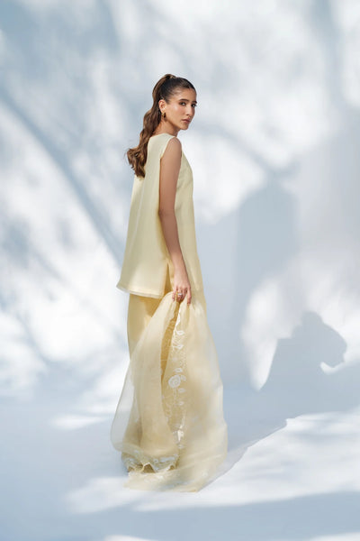 Sef
Gul Luxury Pret '25- The Dahlia Set