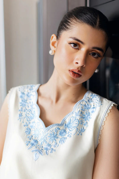 Staycation '25 - IVORY LUXURY EMBROIDERED 2PCS SET (NPA2-25303)