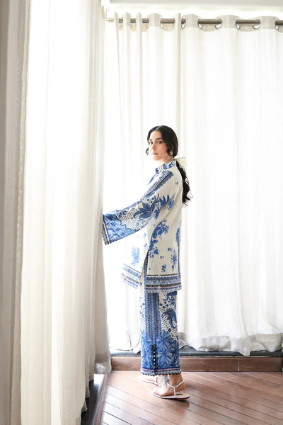 Staycation '25 - OFF-WHITE & BLUE LUXURY PRINTED 2PCS SET (NPA2-25308)