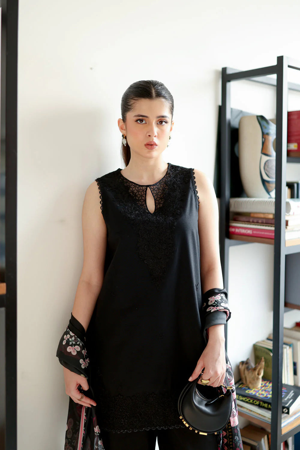 Staycation '25 - JET BLACK LUXURY EMBROIDERED 3 PCS SET (NPA3-25430) - second image