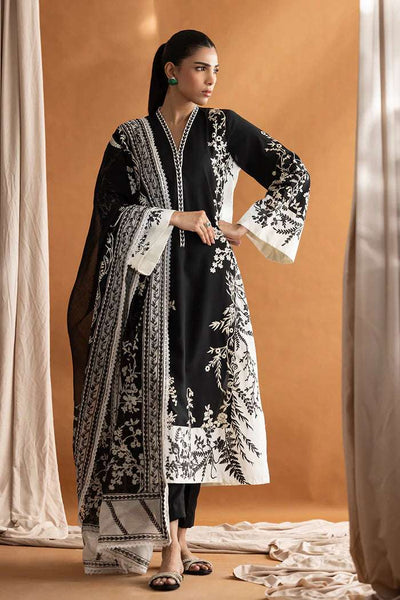Nida Azwer
Summer Basics'25- Onyx Elegance