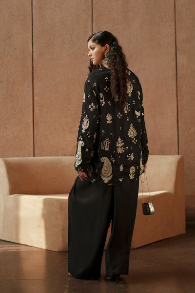 Boutique SS Drop I '26 - Embroidered Suit | E1043/104/902