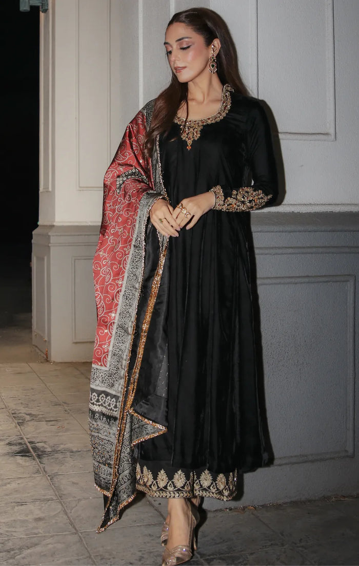 Velvets '25 - Surmai