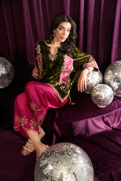 Mara Velvet Luxe '25 - Zucchini