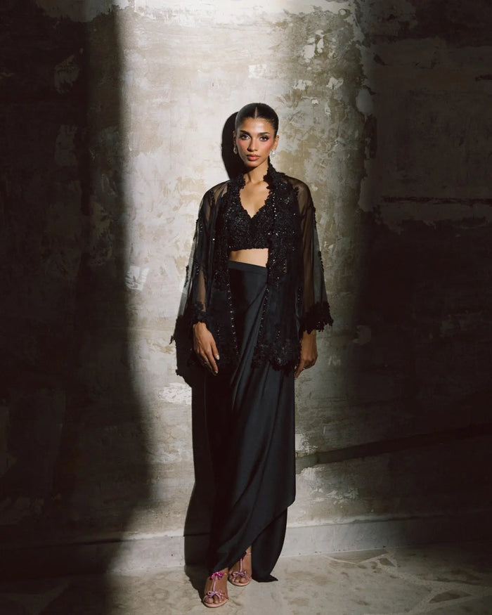 Luxe Edit '25 - The Black Amira Set