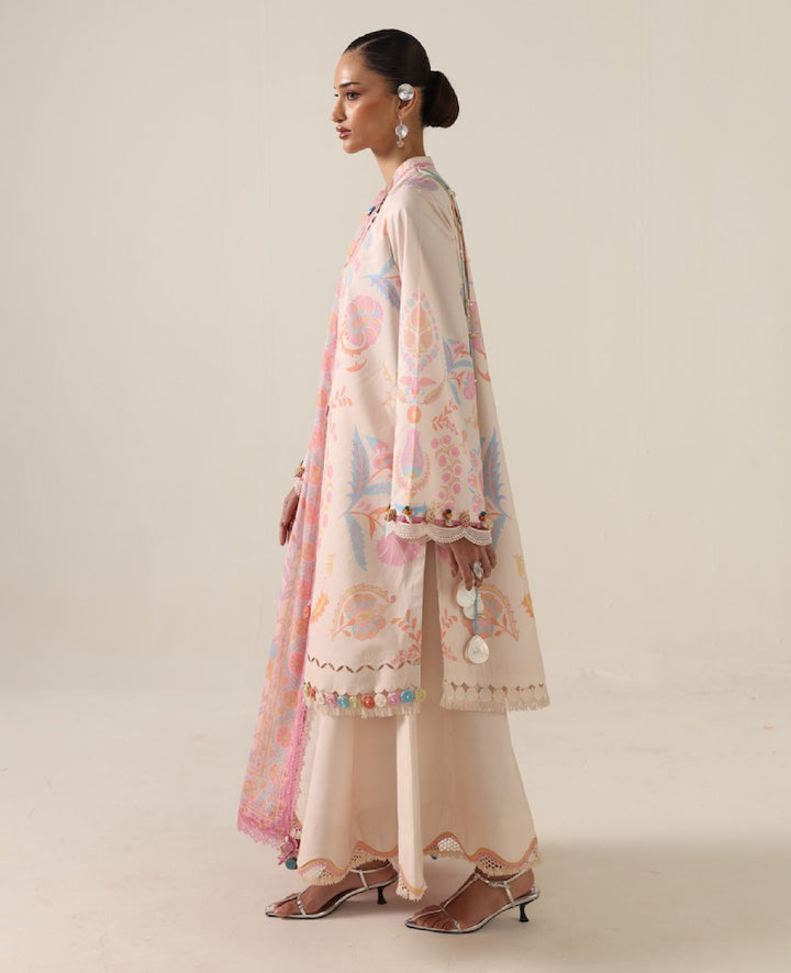 Liana - second image