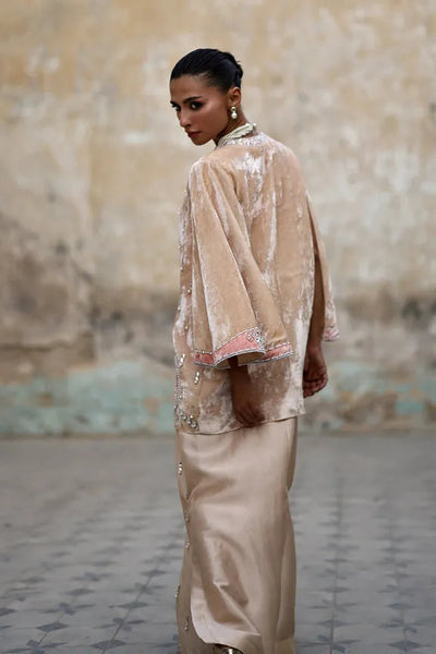 Velvet Luxe Edition F/W '25 - Arya