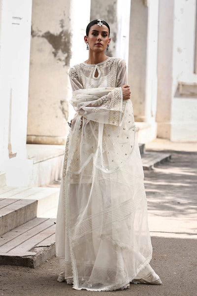 Ankh Macholi Festive '25 - Mahrukh