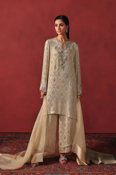 AMMARA KHAN NURAE '26