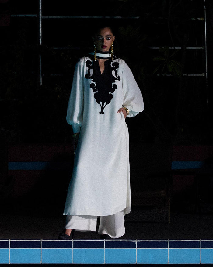 Night By The Pool '25 - Orra