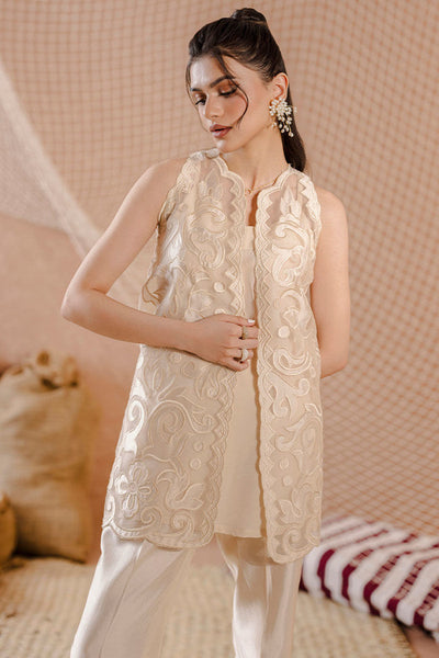 Latte Lace '25 - Alayra