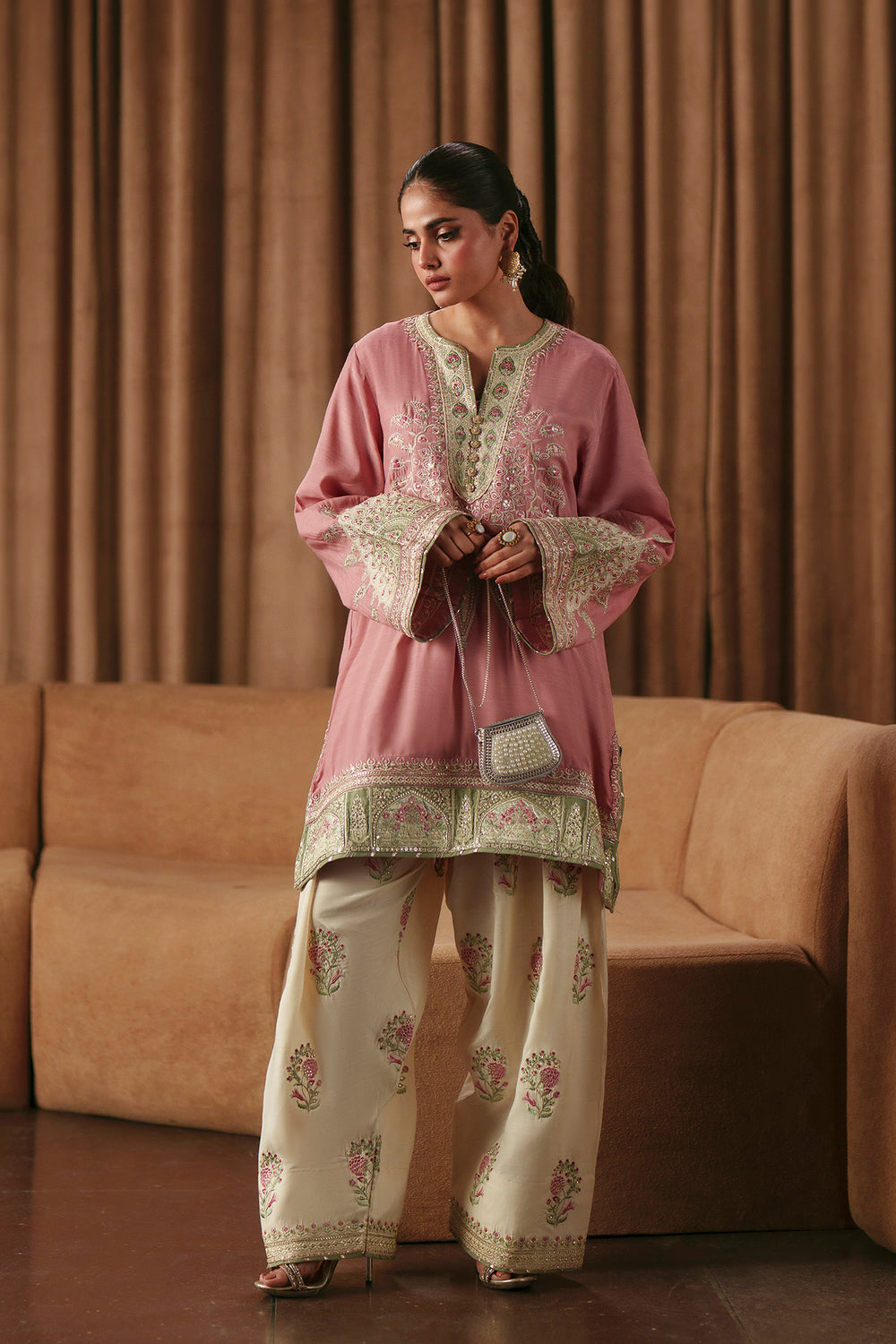 Boutique SS Drop I '26 - Embroidered Suit | E1008/104/527