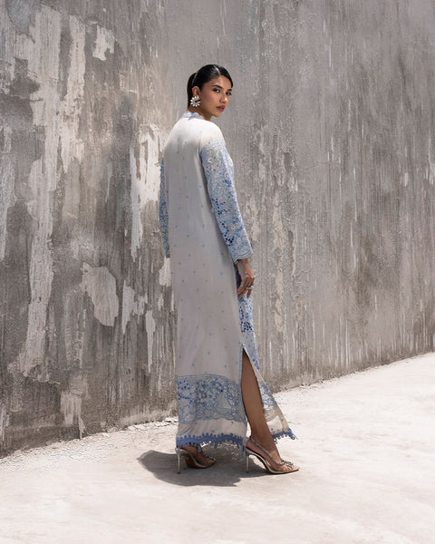 Luxe Edit '25 - Ice Blue