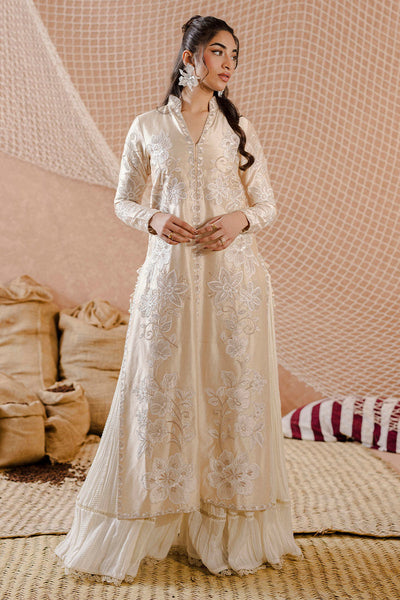 Latte Lace '25 - Reyna