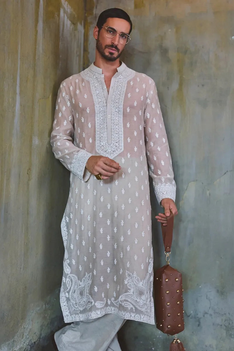 Diffusion '26 - Off-white Chikankari Embroidered Kurta Set - second image