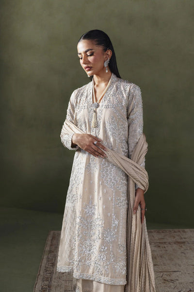 Solenne '25 - Ivory Symphony (D-04)