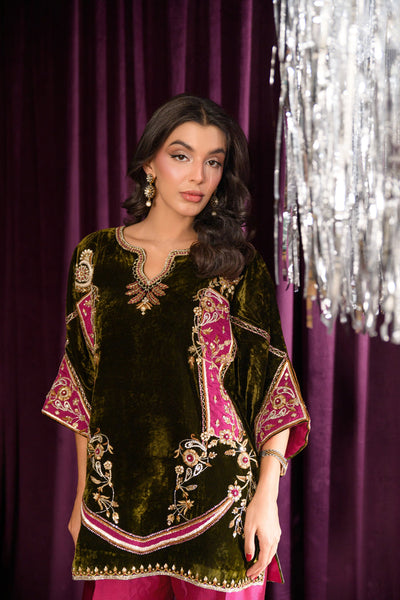 Mara Velvet Luxe '25 - Zucchini