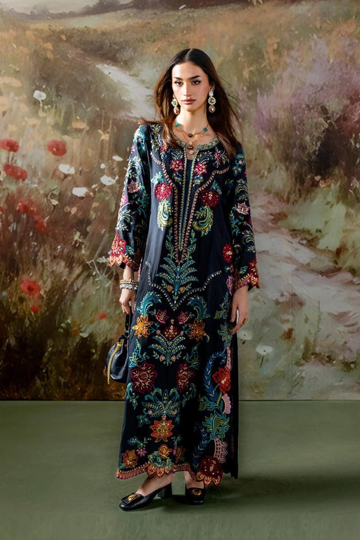 Solenne '25 - Black Orchid (D-05)