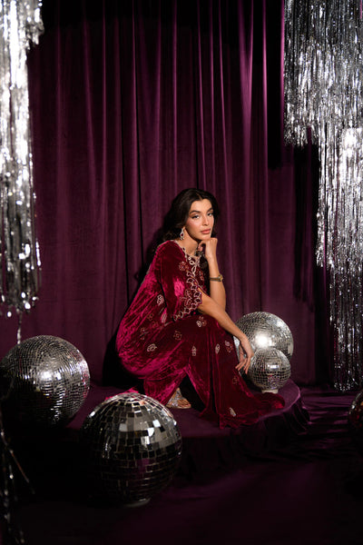 Mara Velvet Luxe '25 - Luna