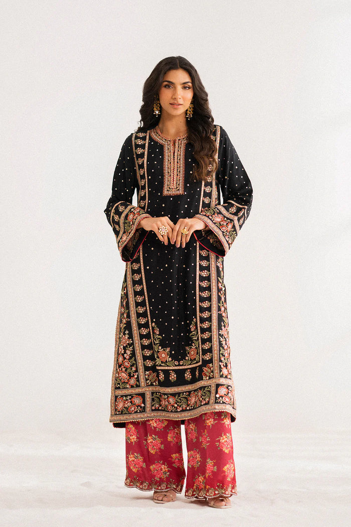 Boutique '25 - EMBROIDERED SUIT - E0825/104/902