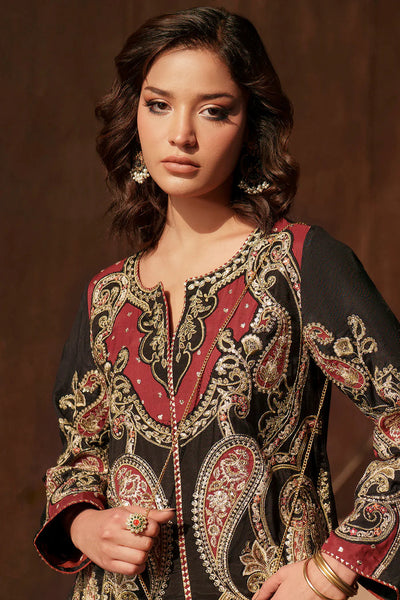 Boutique SS Drop I '26 - Embroidered Suit | E1017/104/902