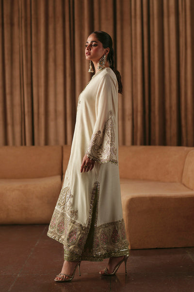Boutique SS Drop I '26 - Embroidered Suit | E1023/104/002