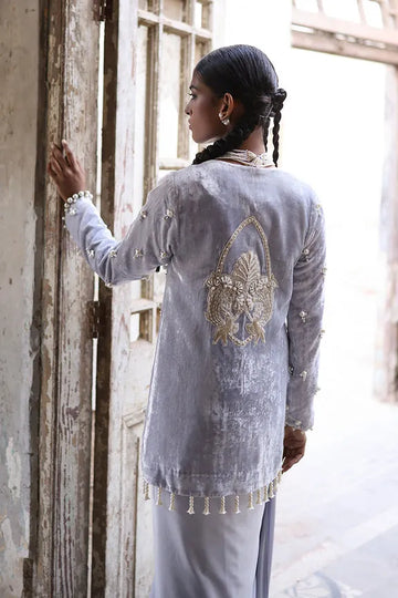 Velvet Luxe Edition F/W '25 - Afra - second image