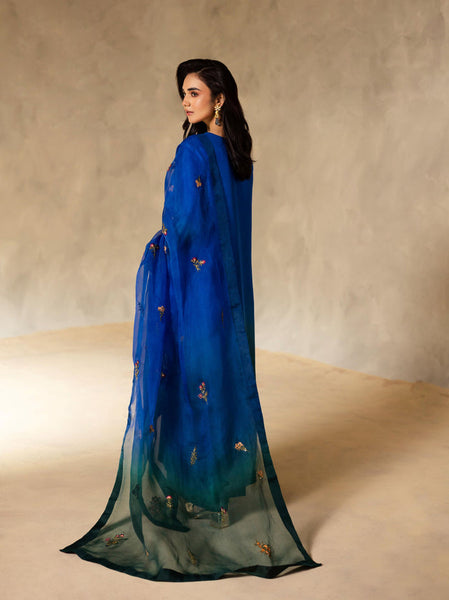 Sajni
Luxury Formal '25 - Marilyn